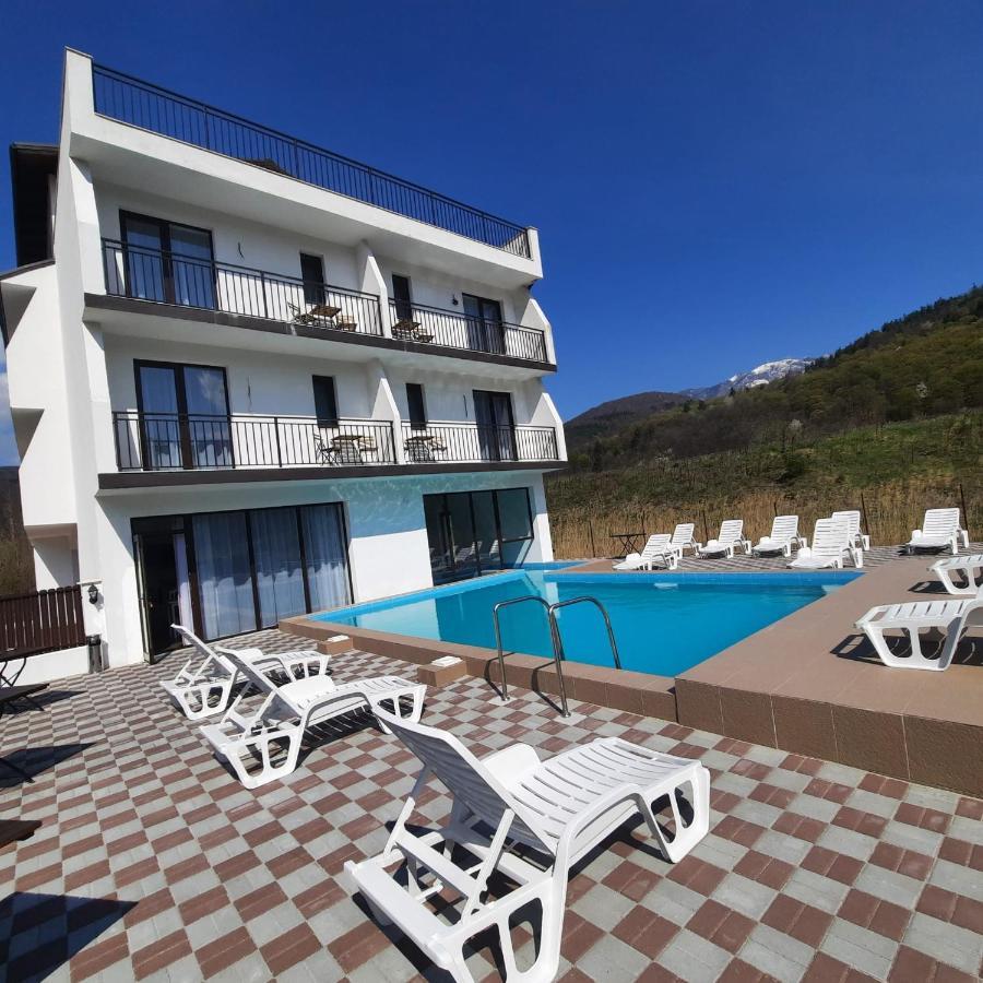 Andrana Hotel Caciulata Bagian luar foto